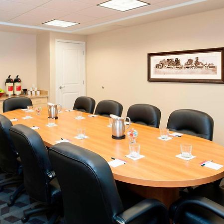 Towneplace Suites Des Moines Urbandale Johnston Ngoại thất bức ảnh