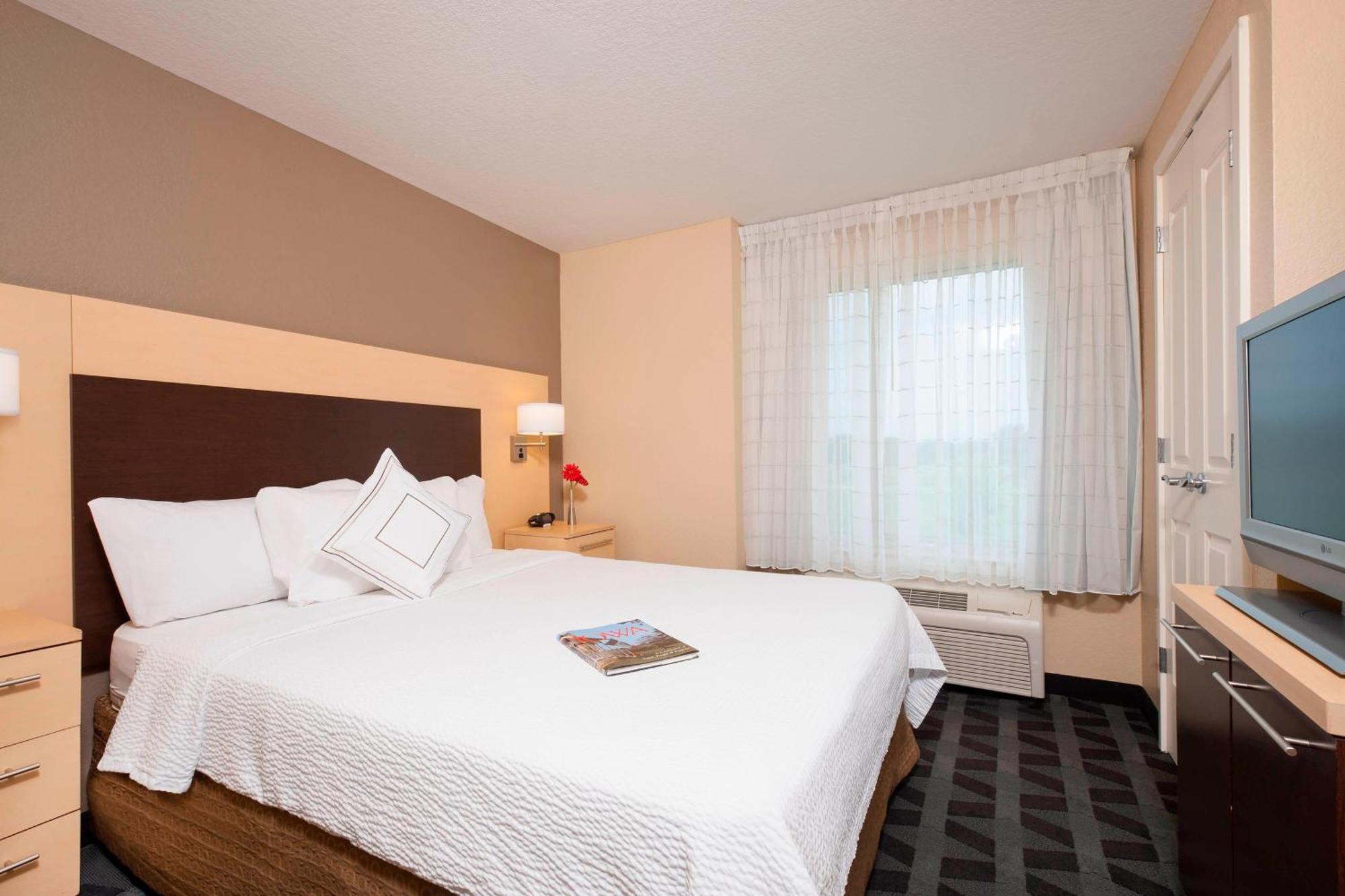 Towneplace Suites Des Moines Urbandale Johnston Ngoại thất bức ảnh